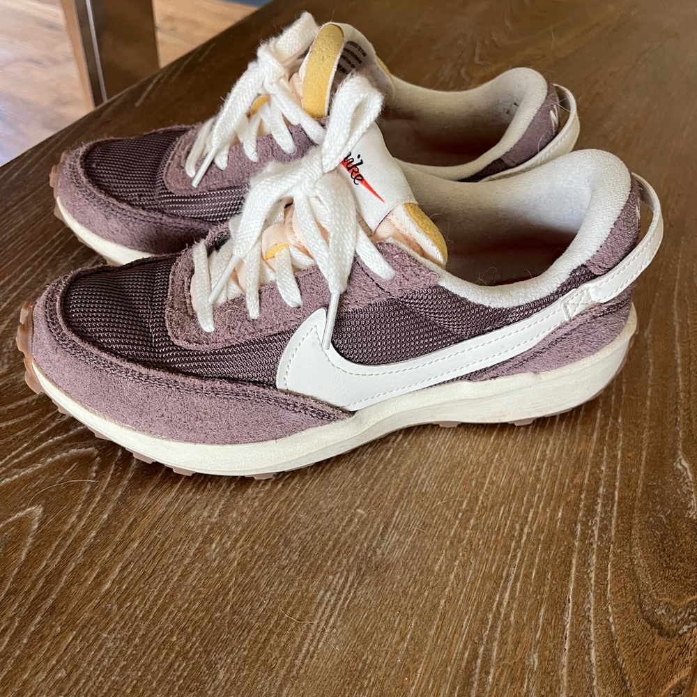 Nike Waffle Debut 7 fits 6/6.5